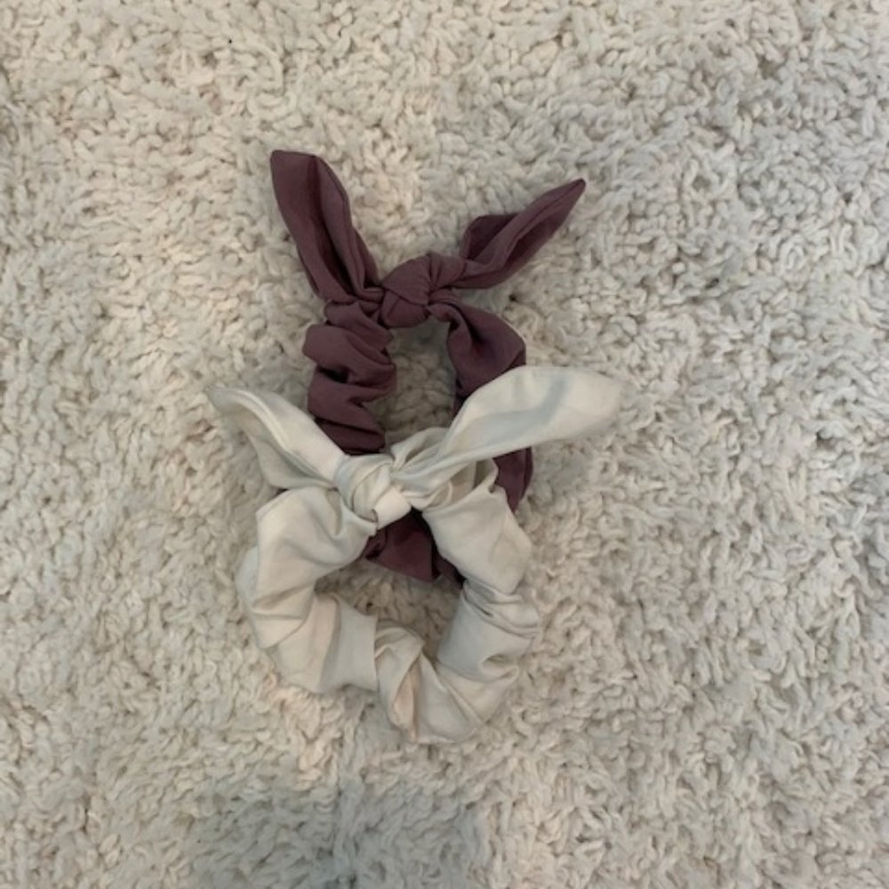 LULULEMON SCRUNCHIES!!!